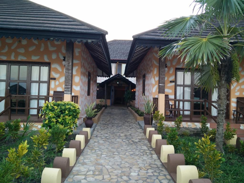Arabian Nights Hotel 帕杰 外观 照片