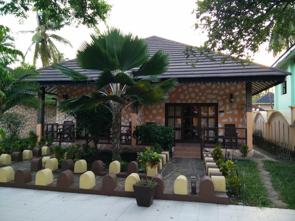 Arabian Nights Hotel 帕杰 外观 照片