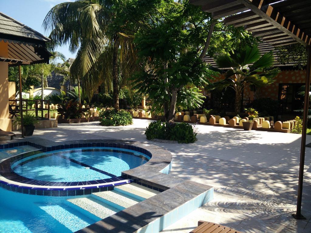 Arabian Nights Hotel 帕杰 外观 照片