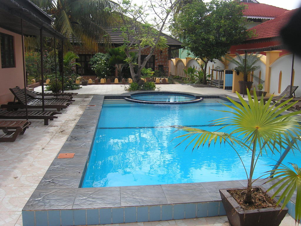 Arabian Nights Hotel 帕杰 外观 照片