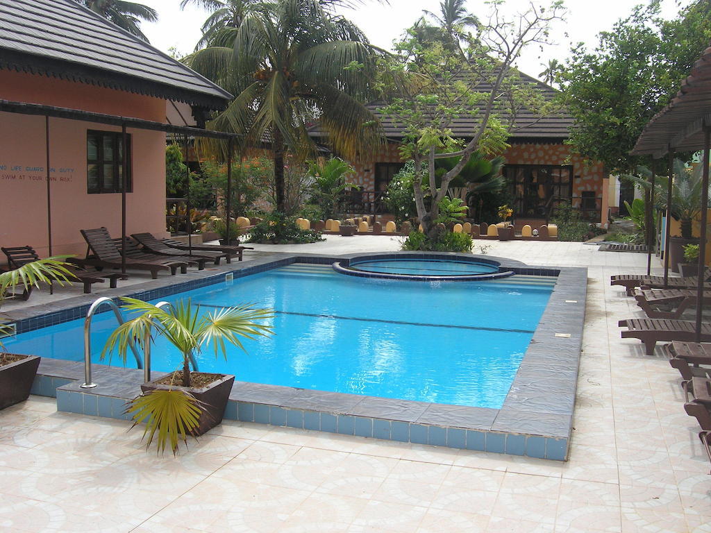Arabian Nights Hotel 帕杰 外观 照片