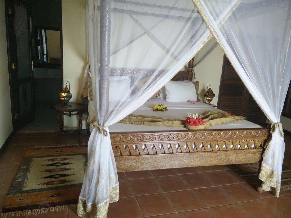 Arabian Nights Hotel 帕杰 外观 照片