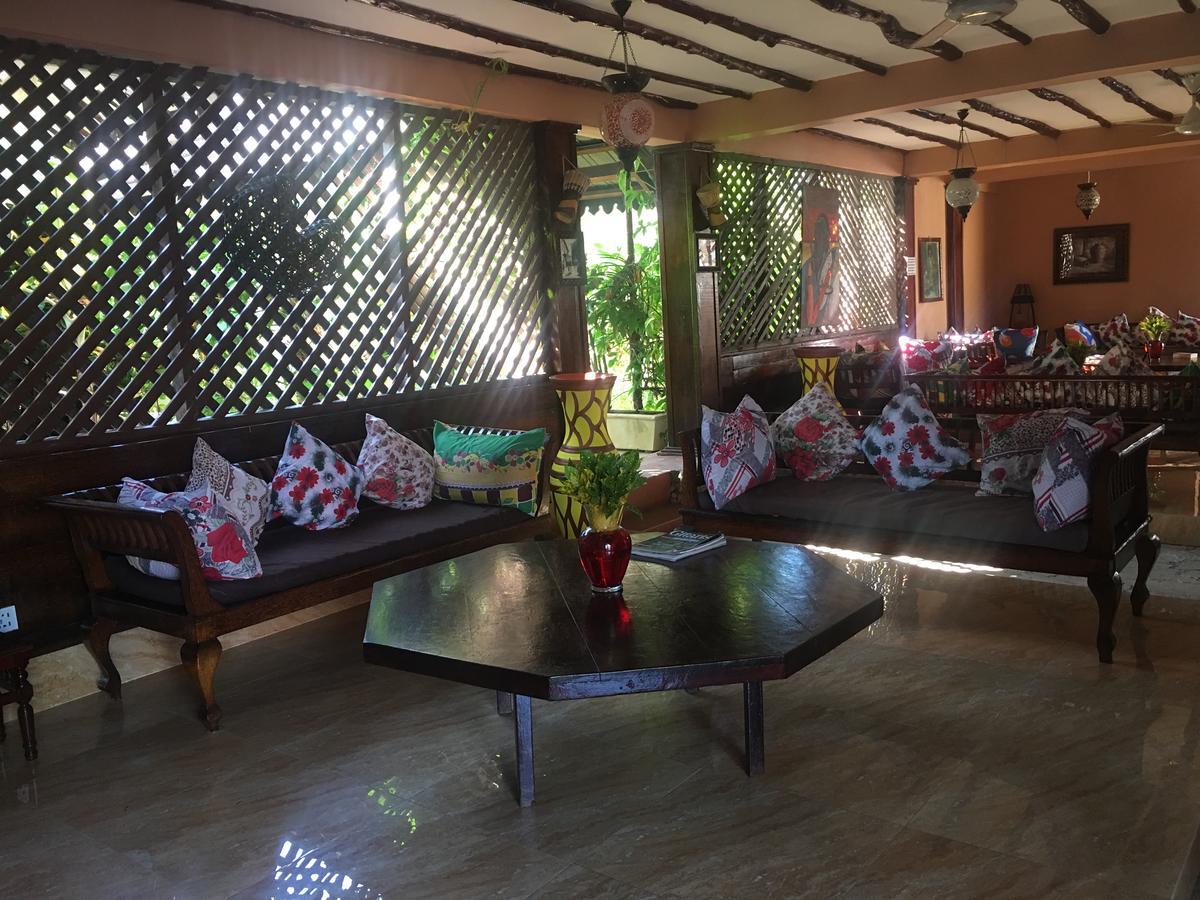 Arabian Nights Hotel 帕杰 外观 照片